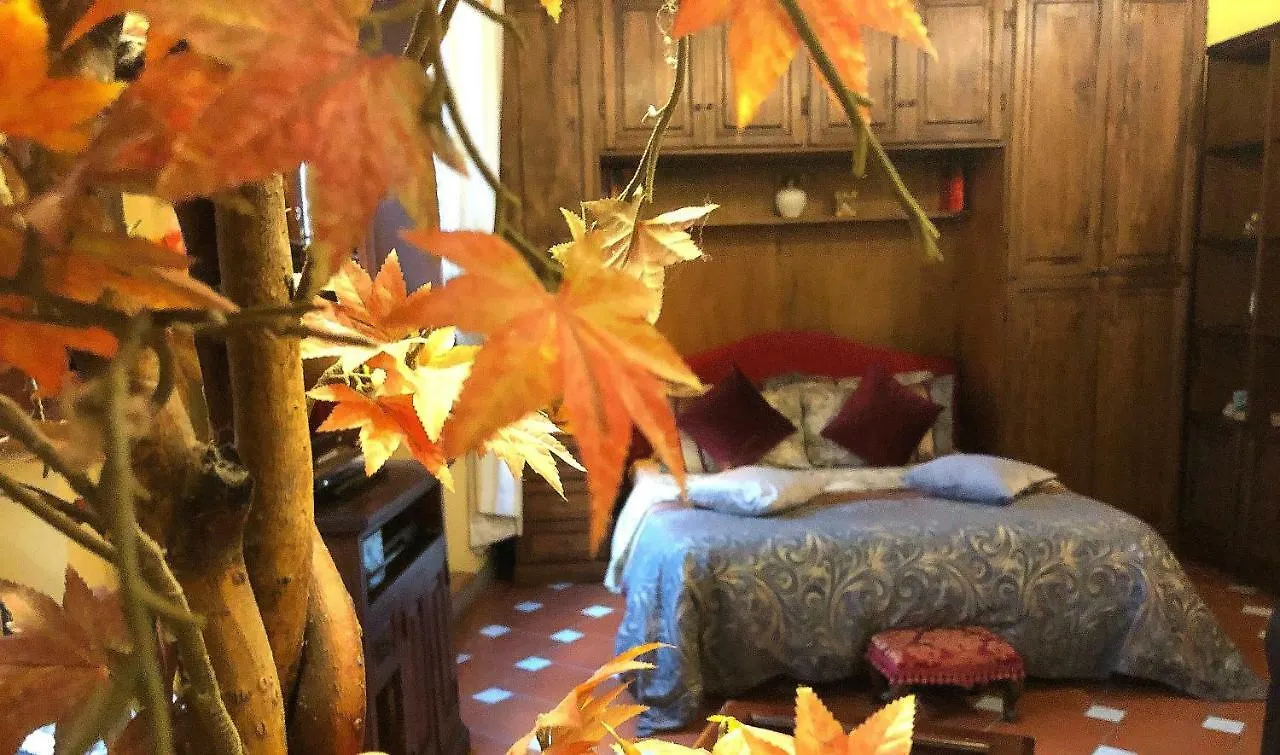 Cozy Apartment In Central Position Florence