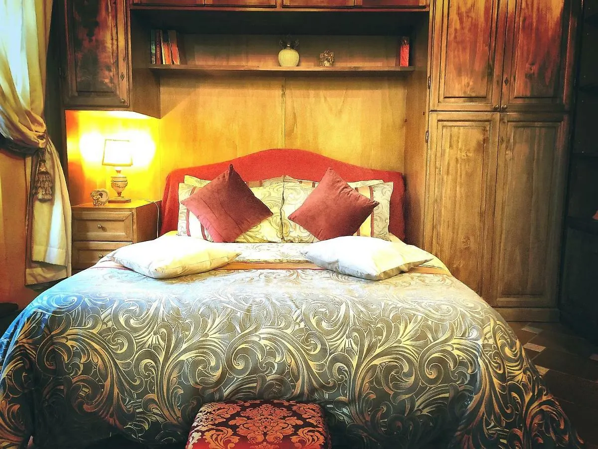 Cozy Apartment In Central Position Florence